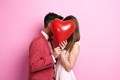 El Amor y Tu Piel: La Ciencia Detrás del Brillo del Enamoramiento